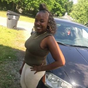 Meet your Posher, Ashley